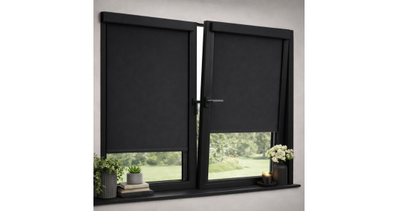 100% Blackout - 0% Light